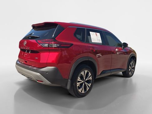 Certified 2022 Nissan Rogue SV w/ SV Premium Package FWD image 6