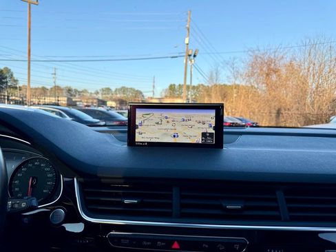 Used 2017 Audi Q7 3.0T Premium Plus AWD/4WD image 23