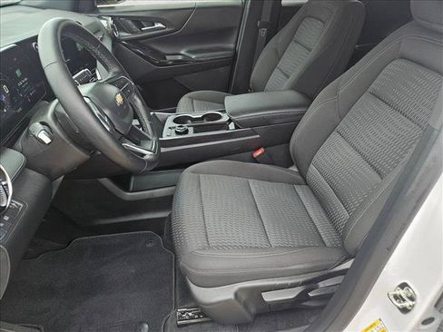 Certified 2026 Chevrolet Equinox LT w/ LPO, Floor Liner Package FWD image 16