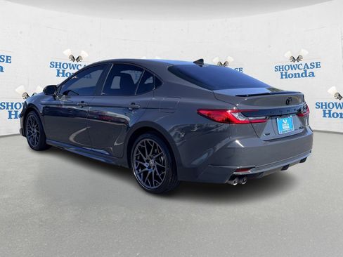 Used 2025 Toyota Camry XSE image 5