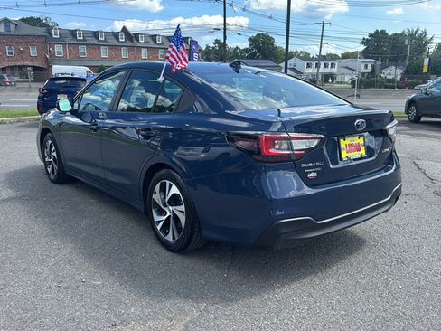 Used 2025 Subaru Legacy Premium AWD/4WD image 7