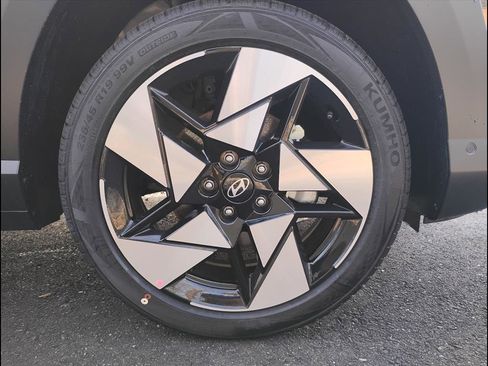 New 2026 Hyundai Kona Limited image 9