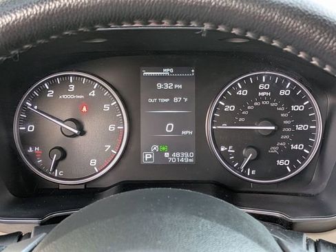 Used 2021 Subaru Outback Limited AWD/4WD image 21