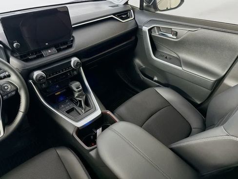 Used 2025 Toyota RAV4 Limited w/ Advanced Technology Package FWD image 11
