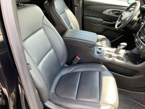 Certified 2023 Chevrolet Traverse LT w/ LPO, Floor Liner Package AWD/4WD image 26