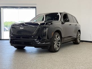 Used 2026 Cadillac Vistiq Platinum w/ LPO, Floor Liner Package AWD/4WD video 1