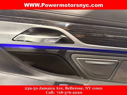 Used 2020 BMW 750i xDrive w/ Executive Package image 52