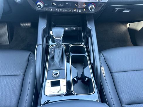 New 2025 Kia Telluride LX image 28