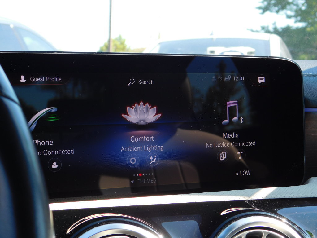 Used 2022 Mercedes-Benz CLA 250 4MATIC image 23