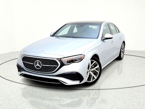 Used 2026 Mercedes-Benz E 350 Sedan image 2