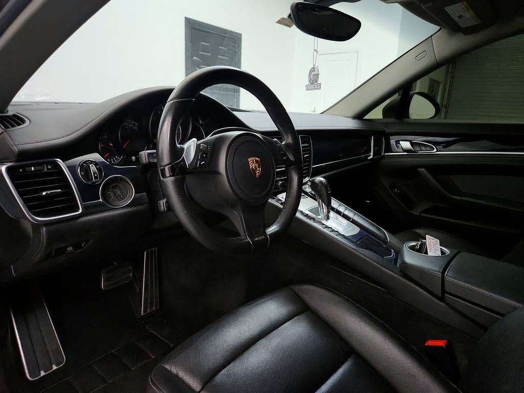 Used 2014 Porsche Panamera 4 AWD/4WD image 13