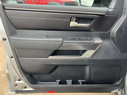 Used 2022 Toyota Tundra SR5 image 15