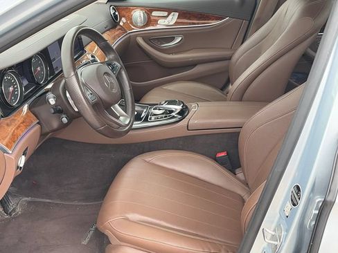 Used 2017 Mercedes-Benz E 300 4MATIC image 14
