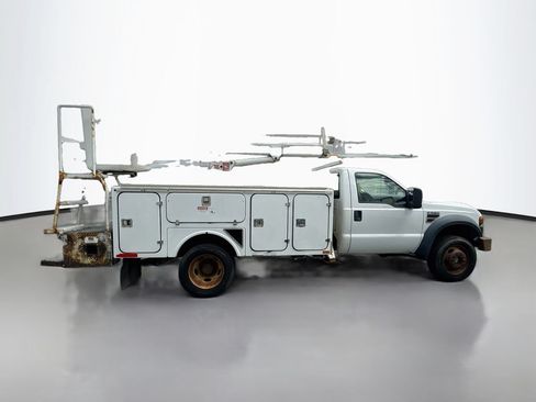 Used 2008 Ford F550 4x4 Regular Cab Super Duty image 8