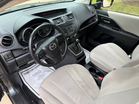 Used 2012 MAZDA MAZDA5 Sport FWD image 13