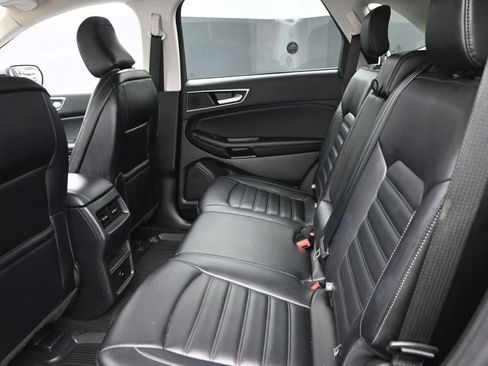 Used 2023 Ford Edge SEL AWD/4WD image 12
