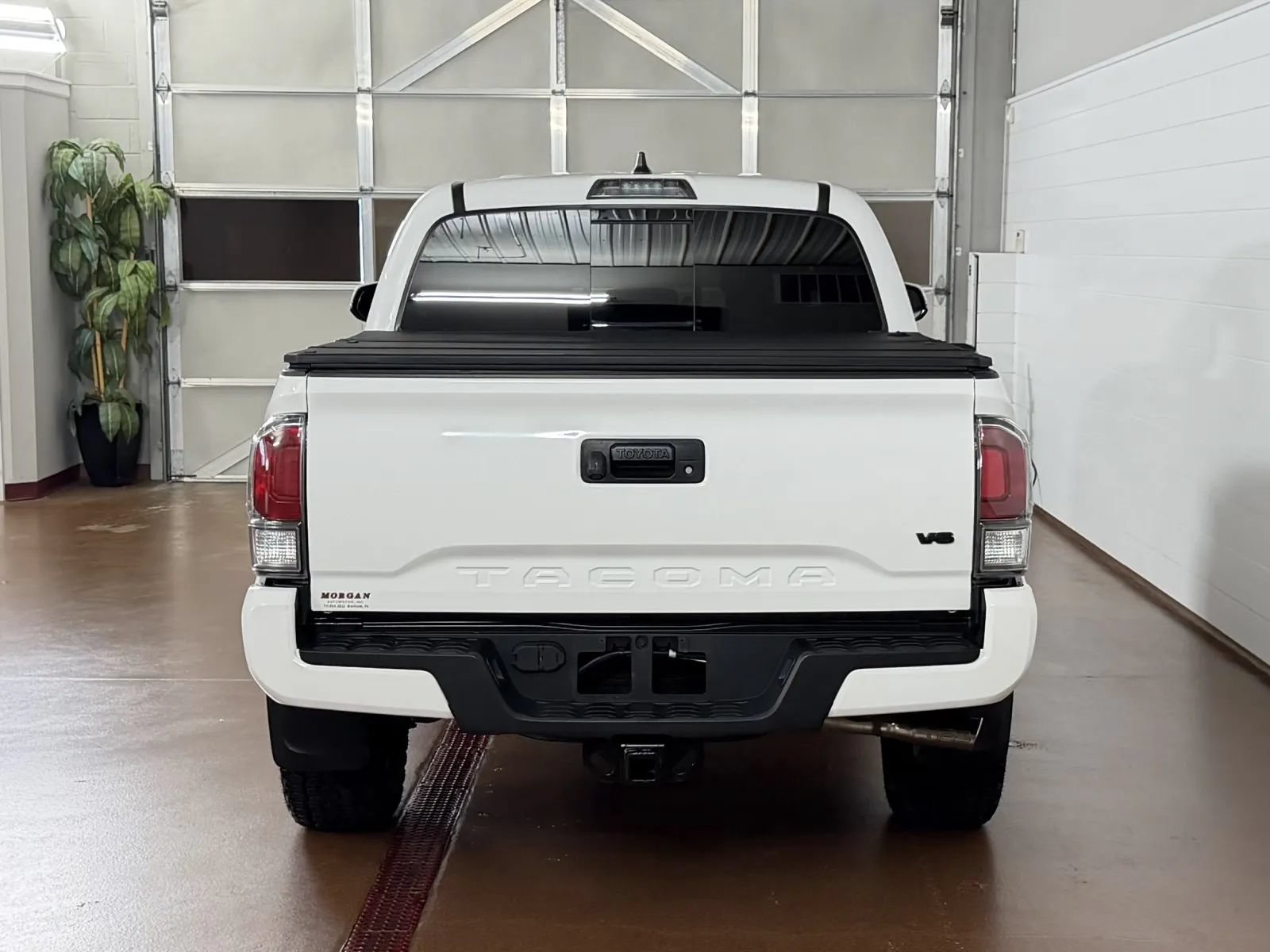 Used 2023 Toyota Tacoma TRD Sport AWD/4WD image 4