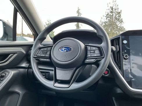 Used 2025 Subaru Crosstrek 2.0i Premium image 21
