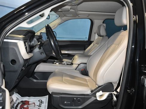 Used 2024 Ford Expedition Max Limited image 7
