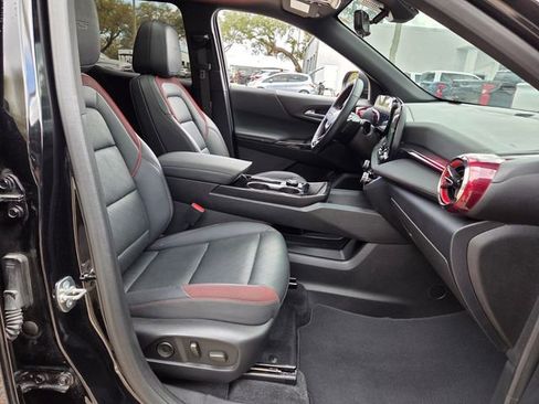 Certified 2025 Chevrolet Equinox RS w/ Safety and Technology Package image 27