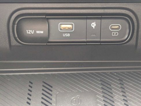 Certified 2023 Kia Sportage EX FWD image 24