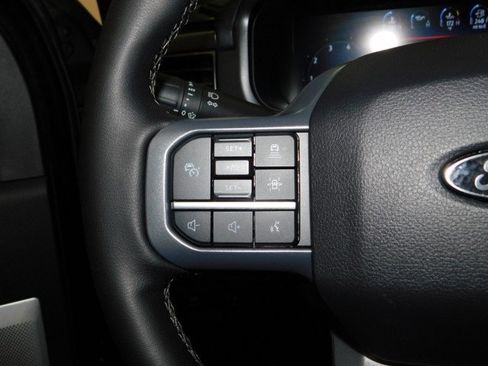 Used 2025 Ford F150 Lariat w/ Equipment Group 502A High image 26