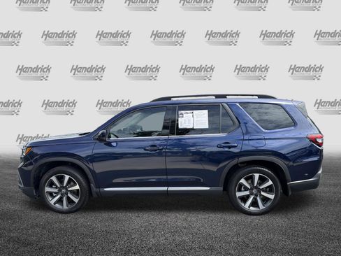 Used 2025 Honda Pilot Touring image 7