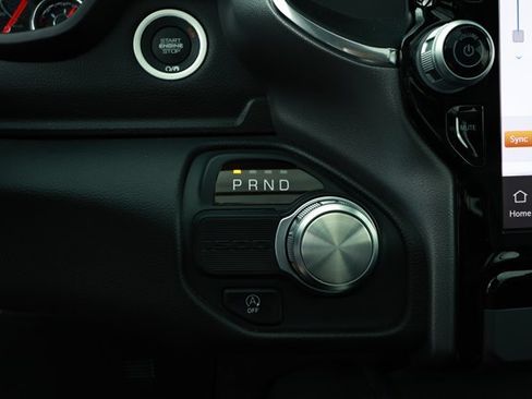 Used 2025 RAM 1500 Laramie RWD image 16
