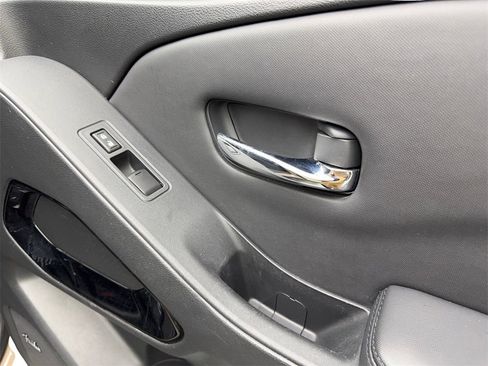 Used 2022 Nissan Frontier Pro-X w/ Pro-X Premium Package image 50