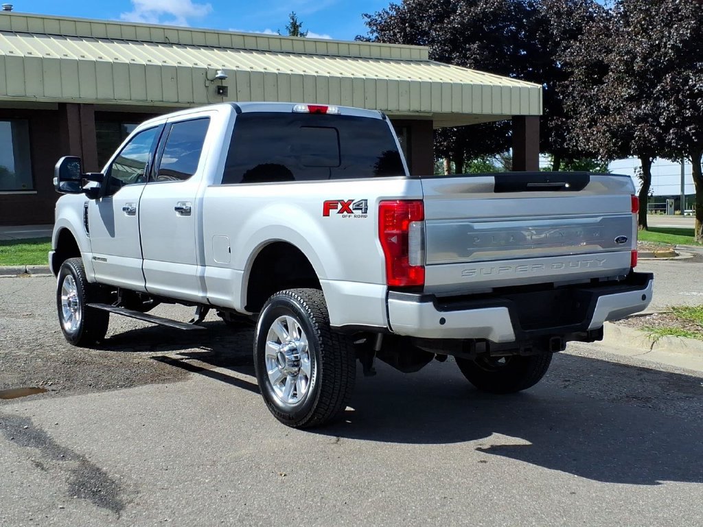 Used 2017 Ford F350 Platinum w/ Platinum Ultimate Package AWD/4WD image 3