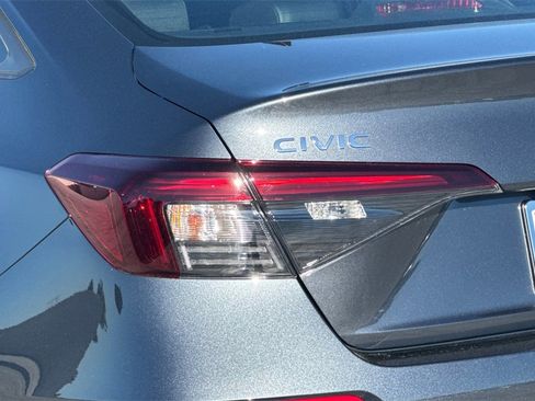 Certified 2025 Honda Civic Sport image 25