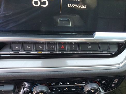 Used 2022 Chevrolet Silverado 1500 High Country w/ High Country Premium Package image 23