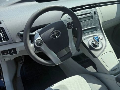Used 2010 Toyota Prius Two image 12