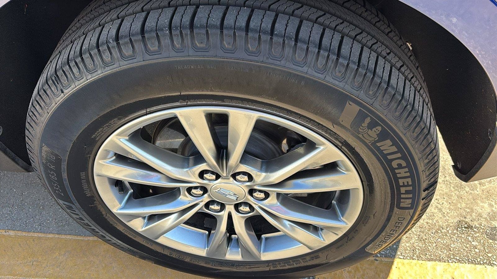 Certified 2023 Cadillac XT5 Premium Luxury AWD/4WD image 12
