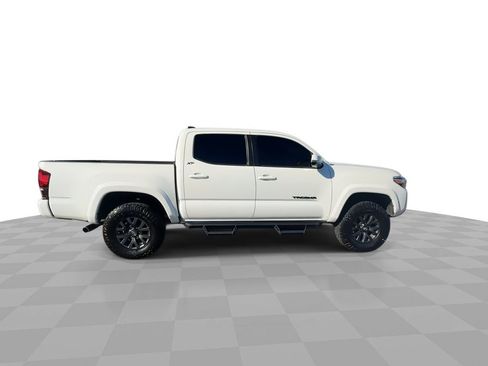Used 2023 Toyota Tacoma SR5 image 5