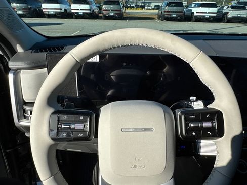 New 2026 Hyundai Santa Fe SE image 17