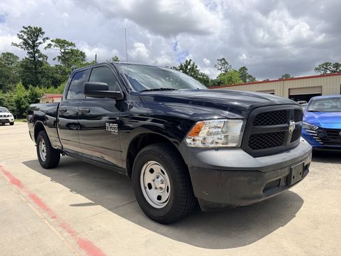 Used 2020 RAM 1500 Tradesman RWD image 4