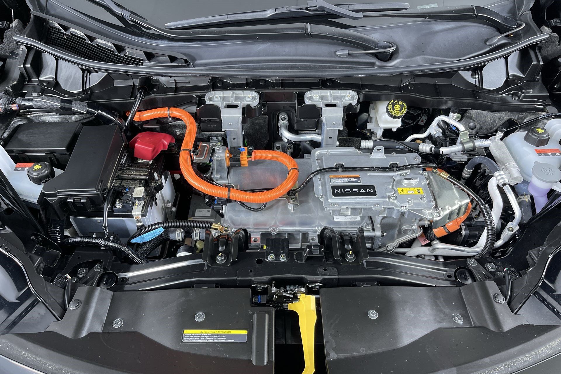 Certified 2024 Nissan Ariya AWD image 27