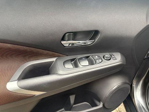 Certified 2023 Nissan Kicks SR image 14