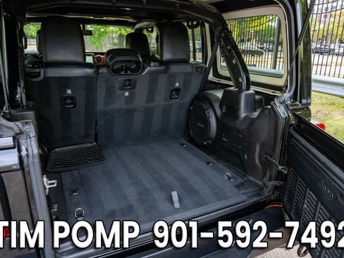 Used 2019 Jeep Wrangler Unlimited Rubicon AWD/4WD image 14