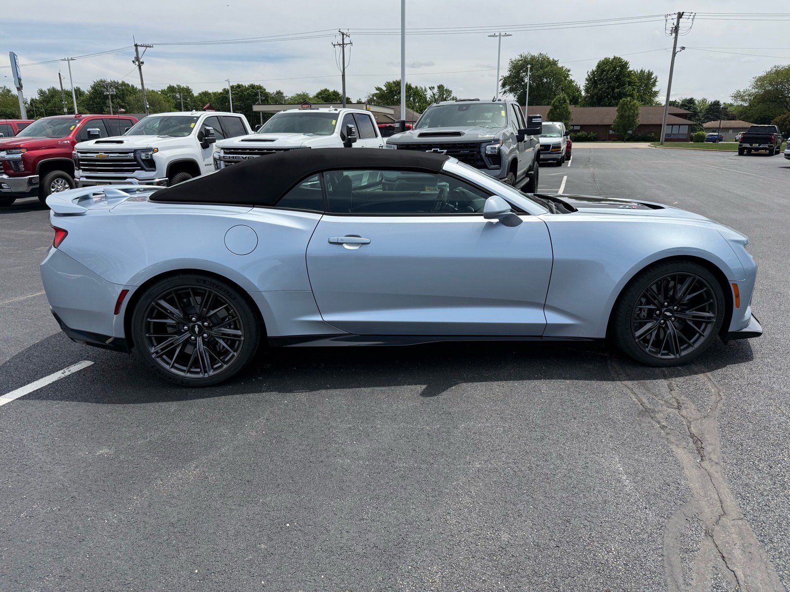 Used 2017 Chevrolet Camaro ZL1 RWD image 44