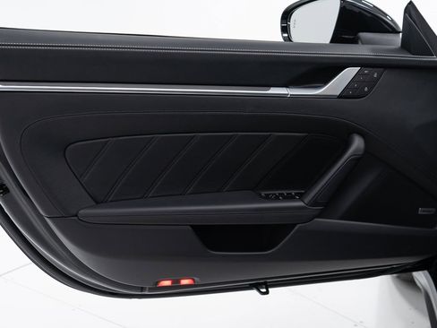 Used 2024 Porsche 911 Turbo S image 19