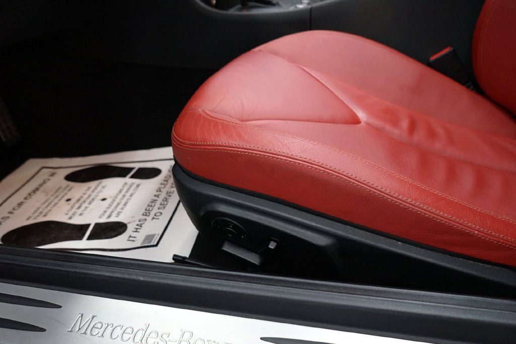 Used 2009 Mercedes-Benz SLK 300 image 28