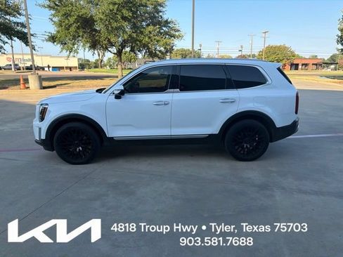 Used 2022 Kia Telluride S FWD image 7
