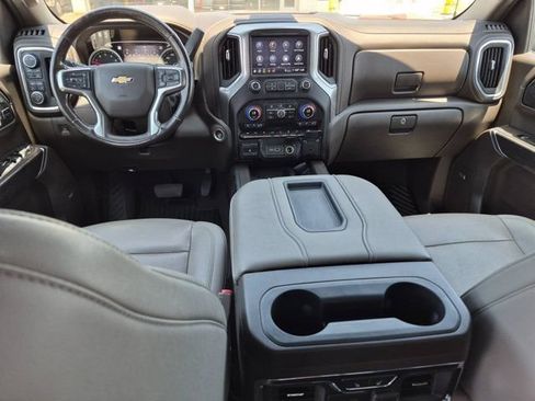 Used 2021 Chevrolet Silverado 1500 LTZ w/ LTZ Premium Package AWD/4WD image 17