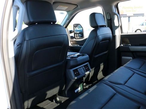 New 2026 Ford F250 Lariat w/ Black Appearance Package image 23