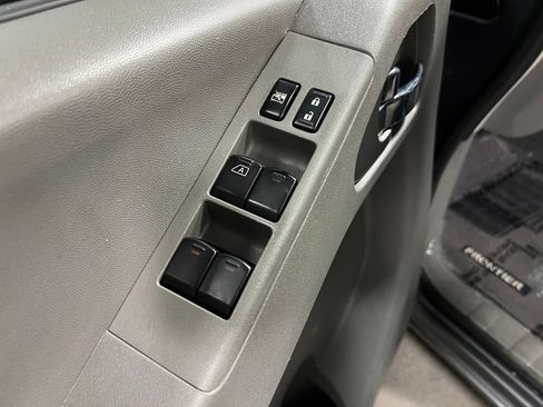 Used 2021 Nissan Frontier SV AWD/4WD image 22