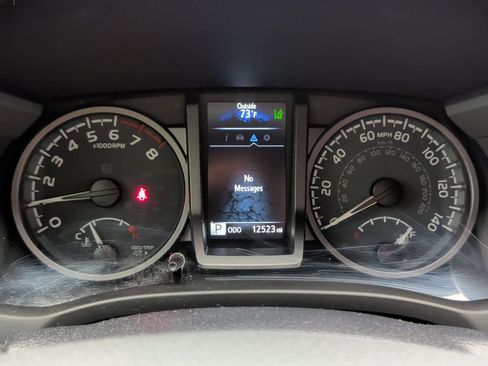 Used 2023 Toyota Tacoma TRD Sport w/ Technology Package AWD/4WD image 19
