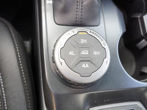 New 2025 Ford Bronco Badlands AWD/4WD image 16