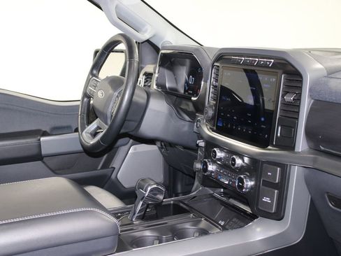 Used 2022 Ford F150 Lariat w/ Equipment Group 502A High AWD/4WD image 33